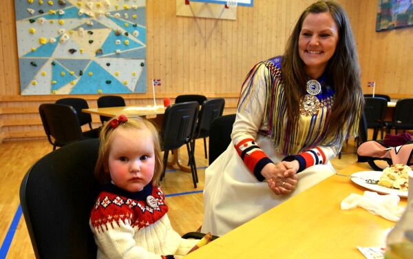 Topp stemning på nasjonaldagen i Kokelv