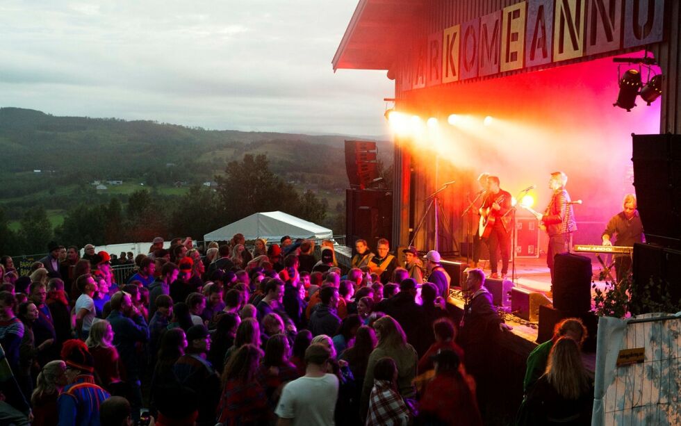 Márkomeannu sin festivalplass er friluftsmuseet Gállogiedde, som er en gammel markasamisk gård.
 Foto: Raisa Porsanger