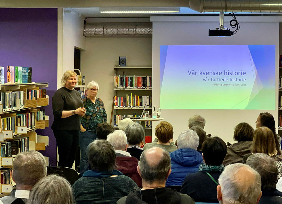 Tirsdag kveld ønsket Porsanger bibliotek velkommen til å møte forfatter Laila Lanes og høre en fascinerende historie om en skjult fortid.
 Foto: Hannah Persen