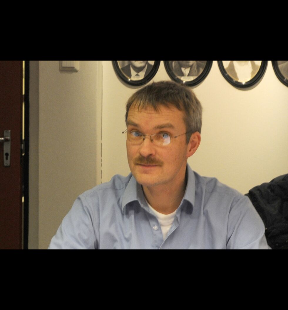 Slett arbeid: Amund Peder Teigmo (Sp) mener det nå underkjente organisasjonsvedtaket fra kommunestyret i Karasjok i februar var venstrehåndsarbeid.
 Foto: Stein Torger Svala