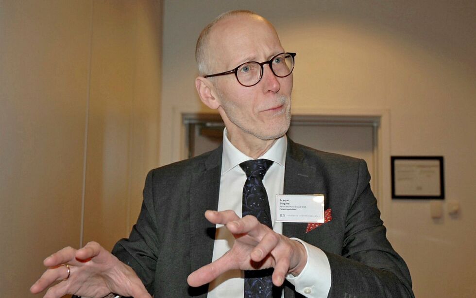 – Når det opp­står be­hov for re­gu­le­rin­ger av ut­ta­ket, har jo sjø­lak­se­fis­ker­ne al­le­re­de ytt sitt bi­drag, sier ad­vo­kat Bryn­jar Øst­gård som har bi­stått or­ga­ni­sa­sjon­en Biv­du i for­bind­el­se med re­gu­le­rin­ge­ne av sjø­lak­se­fisk­et. FOTO: TOR­BJØRN IT­TE­LIN