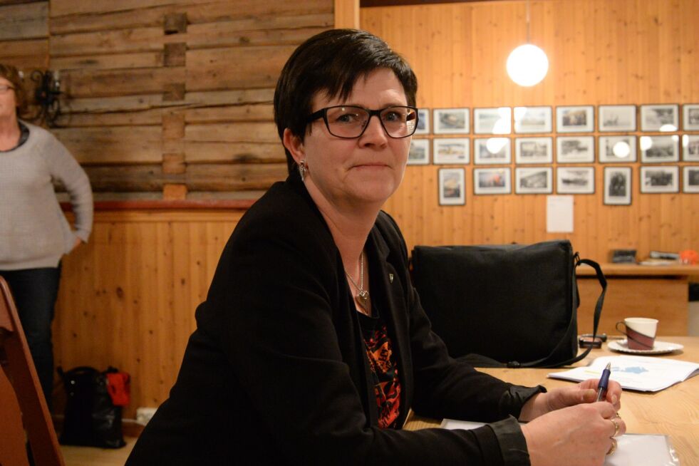 He­le­ne Berg Nil­sen (Ap) over­tok som ord­fø­rer i Skånland for fire år si­den. Nå inn­tar hun også gam­le Tjeld­sund.
 Foto: Steinar Solaas