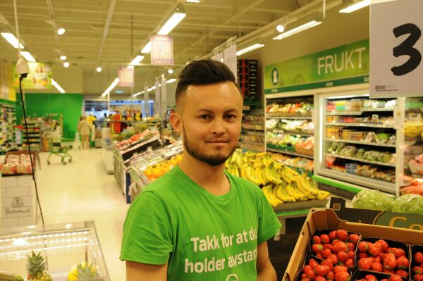 Ali gjør suksess som Kiwi-kjøpmann