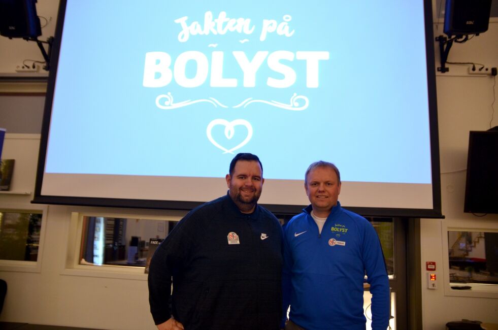 Aleksander og Roger gleder seg til bolystuka i Porsanger.
 Foto: Roger Albrigtsen