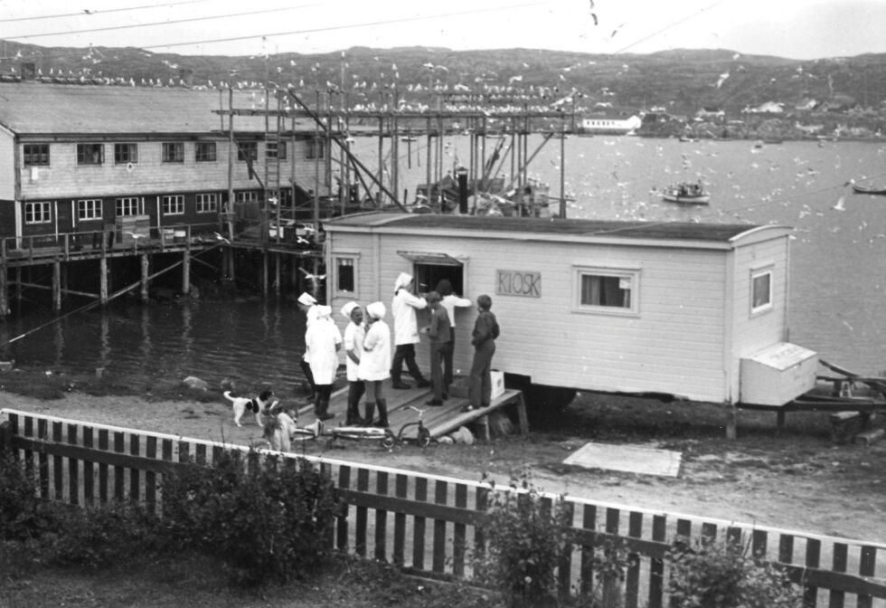 Filetarbeidere undere en pause på Bugøynes på 70-tallet. Foto: Camilla Carlsen/Grenselandmuseet