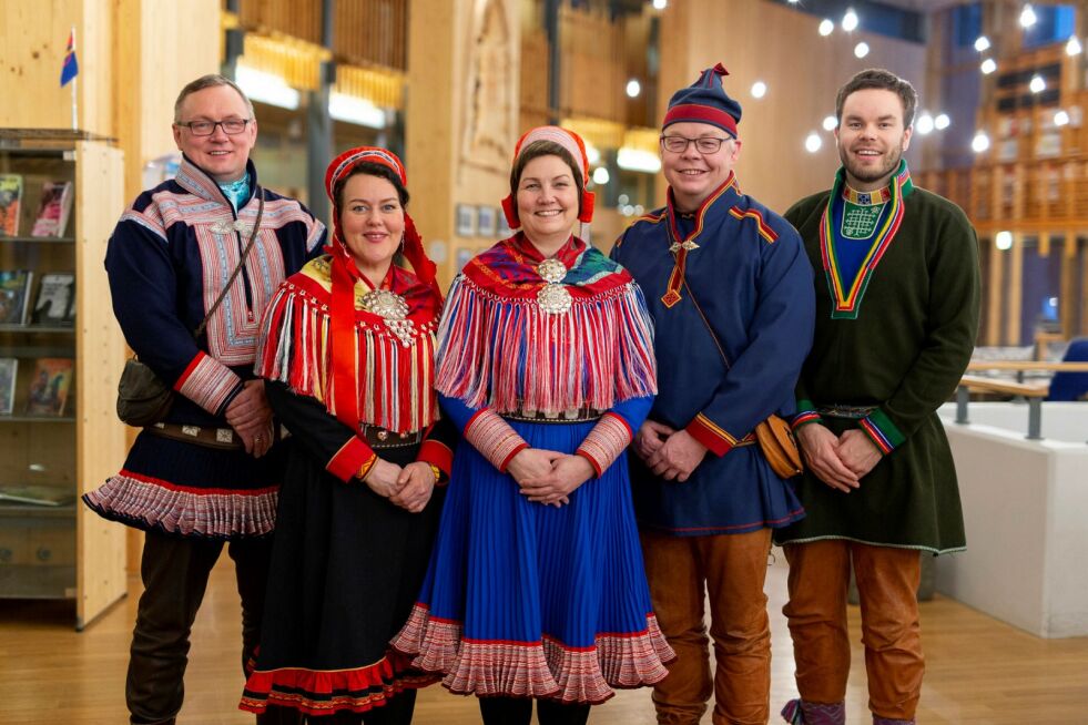 Sametingsrådet 2020. Hans Ole Eira (Sp), Silje Karine Muotka (NSR), Aili Keskitalo (NSR), Henrik Olsen (NSR) og Mikkel Eskil Mikkelsen (NSR). (Foto: Christina Gjertsen)