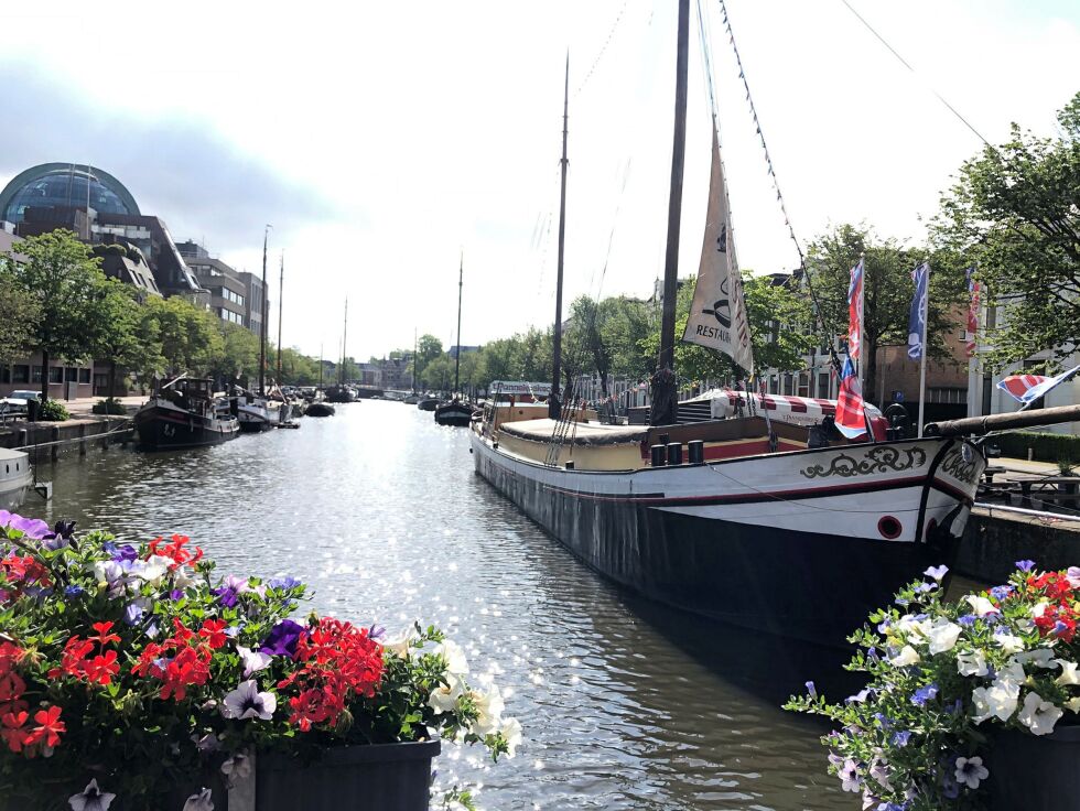 Fra Fries­land der ka­na­ler gjen­nom­skjæ­rer land­et på kryss og tvers. FOTO: Stein Tor­ger Svala