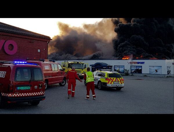 Radio forårsaket brannen