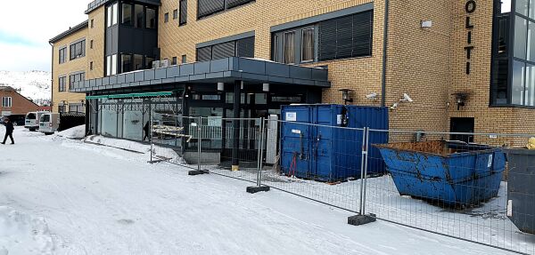 Må kjøre 30 mil for nytt pass