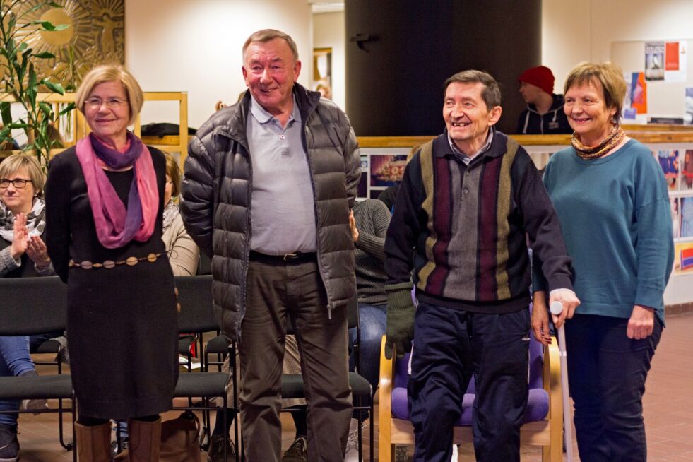 Språkgruppa: Fra venstre Selma Nedredal, Hans Petter Boyne, Arne Nystad og Inga Ravna Eira.
 Foto: June Helén Bjørnback