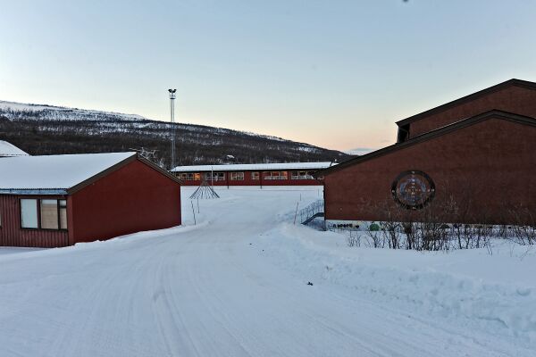 Snart i gang i Billefjord, Børselv må vente