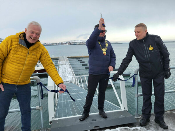 Ny flytebrygge på plass