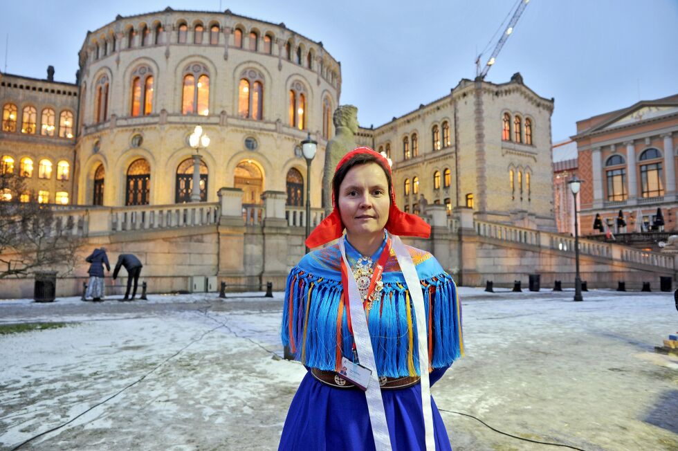 A-ha-opplevelsene har vært flere når Nancy Porsanger Anti har entret Stortinget og debutert på talerstolen
 Foto: Erik Brenli