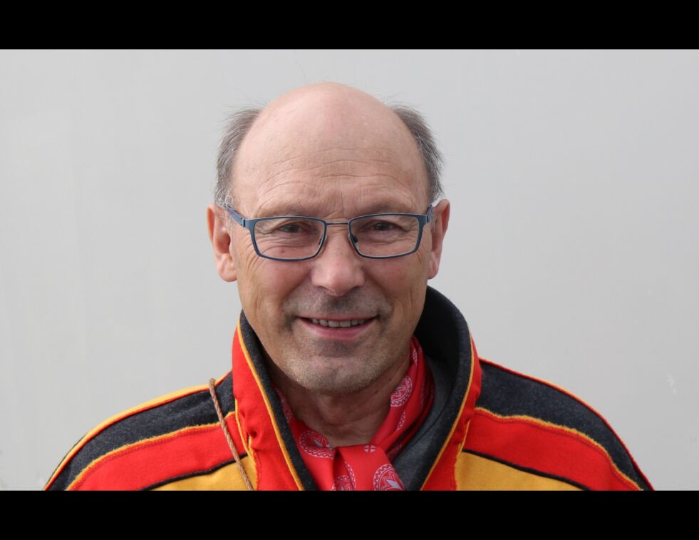 Leder i Nesseby Sameforening, Øystein Nilsen, håper å få flere med seg på urfolkspråkets tiår.
 Foto: Torbjørn Ittelin