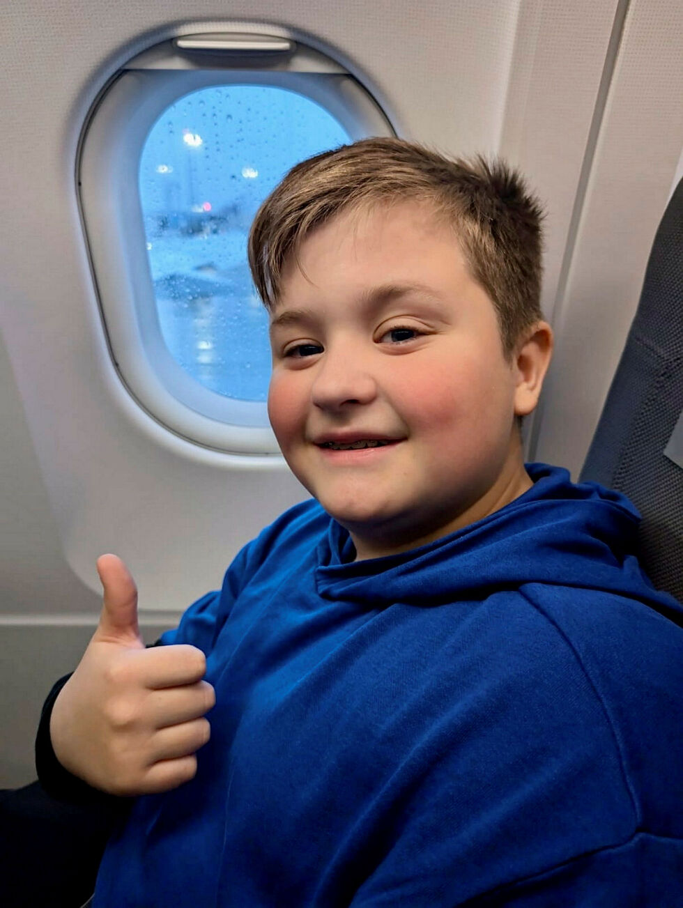 Magnus Kjølaas (11) gleder seg skikkelig til å møte alle deltagere på samisk elevforum. Han synes at han har fått en flygende start som tillitsvalgt for sørsamisk språk, særlig siden han aldri har flydd før.
 Foto: Privat