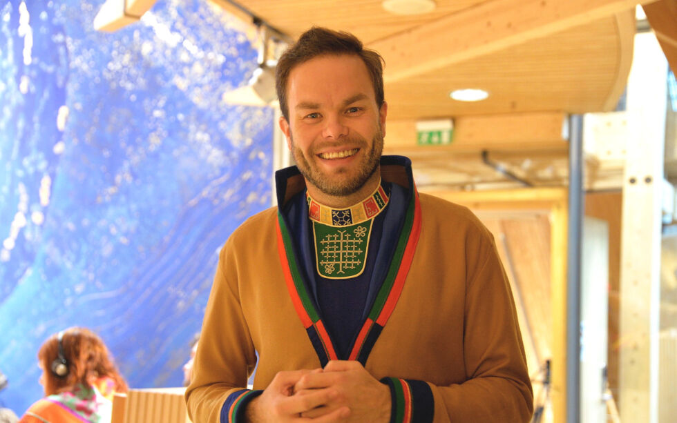 Mikkel Eskil Mikkelsen (NSR) er Sametingets «språk- og kunnskapsminister».
 Foto: Steinar Solaas