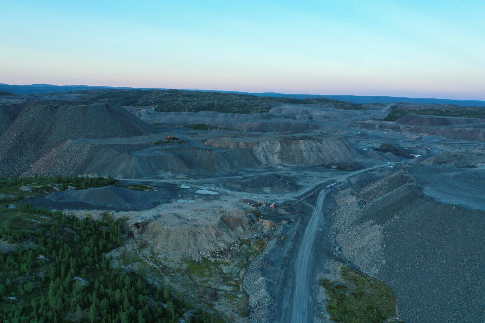 Ledelse og fagfolk fra det svenske gruveselskapet Grangex og deres finansielle samarbeidspartner Anglo American er denne uke på omvisning i gruve og anlegga til Sydvaranger.
 Foto: Bjørn Karlsen
