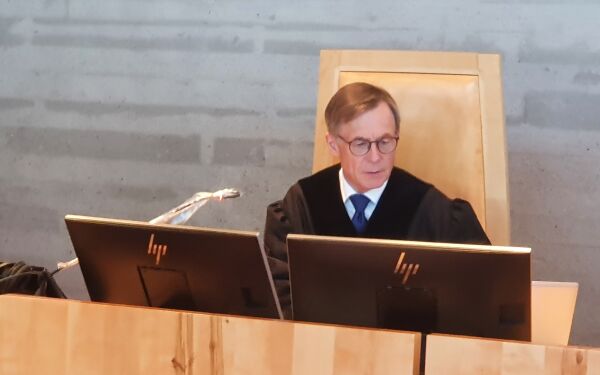 – Så bare blodet renne