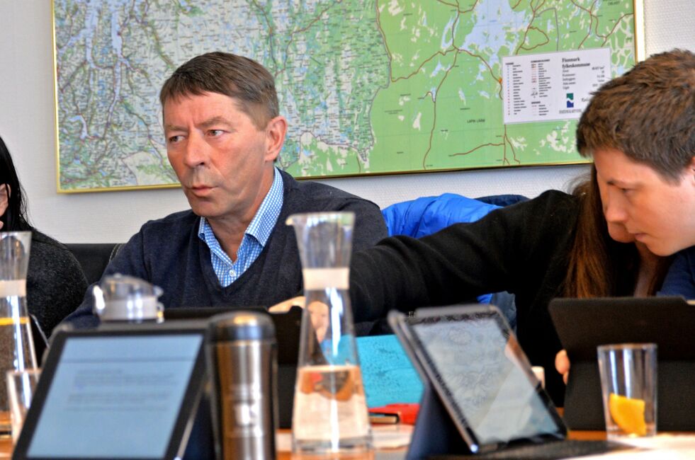 Høyres formannskapsmedlem Knut Roger Hanssen (til venstre) var i krigshumør i torsdagens formannskapsmøte, og ble hele veien backet opp av sin yngre partifelle Jonas Nymo.
 Foto: Sonja E Andersen