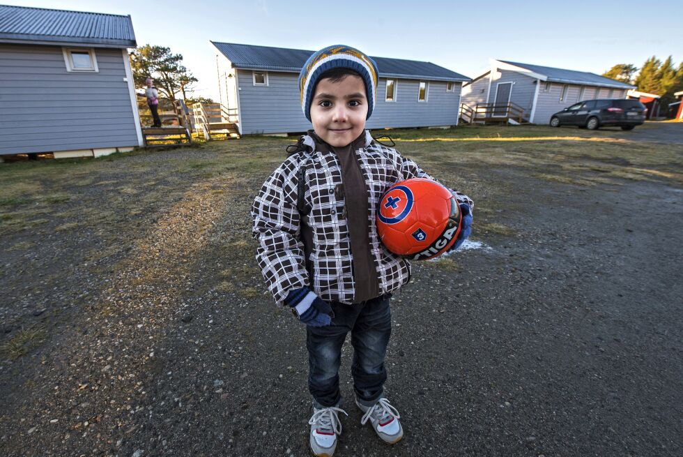 Fotballgutten Hadis
 Foto: Marius Thorsen