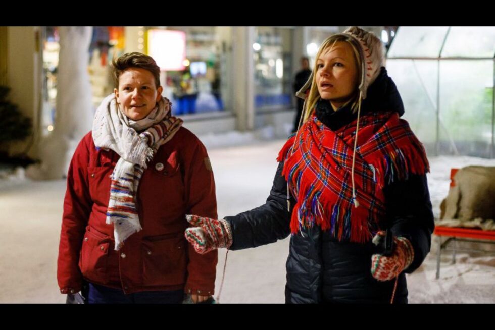 Elin Már Øyen Vister og Máret Ánne Sara er i Tromsø med sitt lydverk Ealáskan.
 Foto: Pressefoto