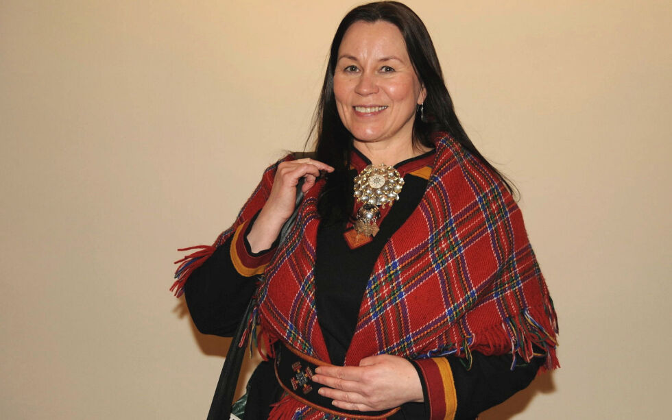 Beate Bursta og den sjøsamiske organisasjonen Gula inviterer til «Duodjemiella» på Alta museum. – Det betyr noe sånt som duodjelyst, smiler Bursta, om det hun omtaler som et lavterskeltilbud, kvelder med håndarbeid, for alle.
Foto: Rita Heitmann