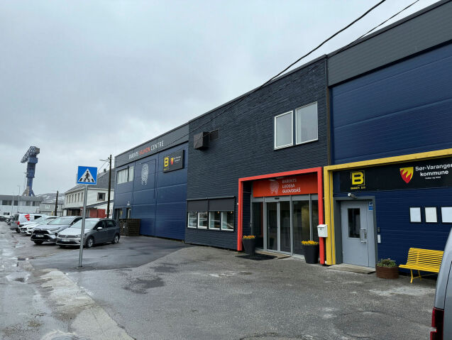 Fiskeriministeren åpnet Barents laksesenter