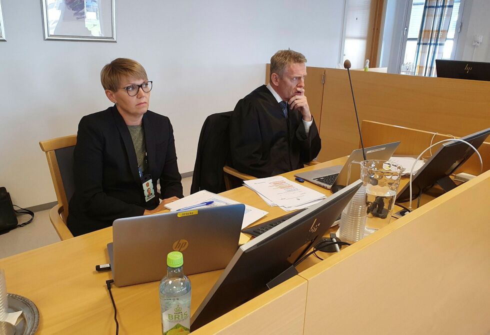 På­ta­le­myn­dig­het­ene er i rett­en re­pre­sen­tert ved stats­ad­vo­kat Tor­stein Lind­quis­ter og po­li­ti­et­ter­fors­ker Mo­ni­ca Lorentzen.
FOTO: TOR­BJØRN IT­TE­LIN
