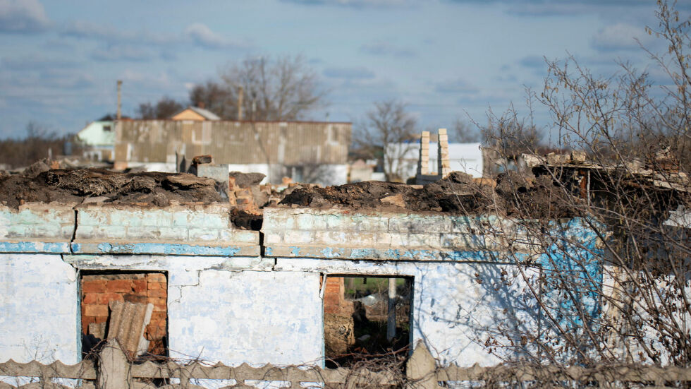 Mange boligblokker, hus og sykehus har blitt ødelagt etter russiske angrep.
 Foto: Irene Andersen