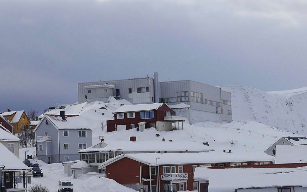 Ifølge avtalen skal Equinor-partnerskapet nå investere for 63 millioner kroner i fasiliteter ved Honningsvåg videregående skole for sikkerhets- og beredskapsopplæring for sine ansatte. Rødt og Jens Ingvald Olsen mener avtalen er uklar og bærer preg av avlat.
 Foto: Geir Johansen