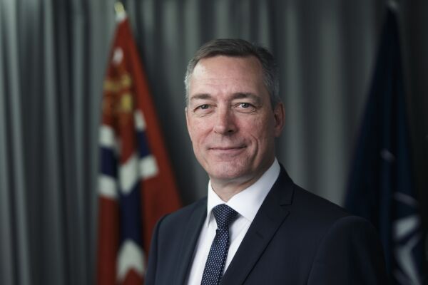 Nå vil forsvarsministeren komme til Tysfjord