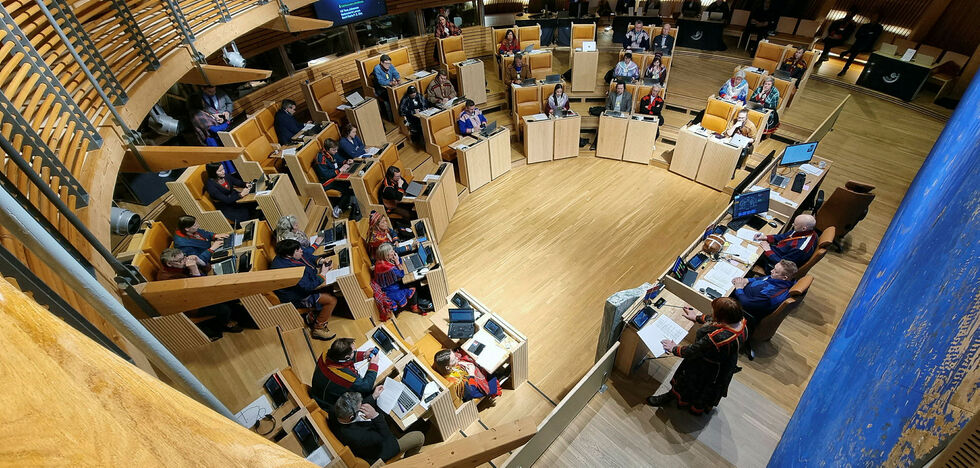 Sametingets plenumsmøte desember 2022 vedtok budsjett 2023.
 Foto: Steinar Solaas