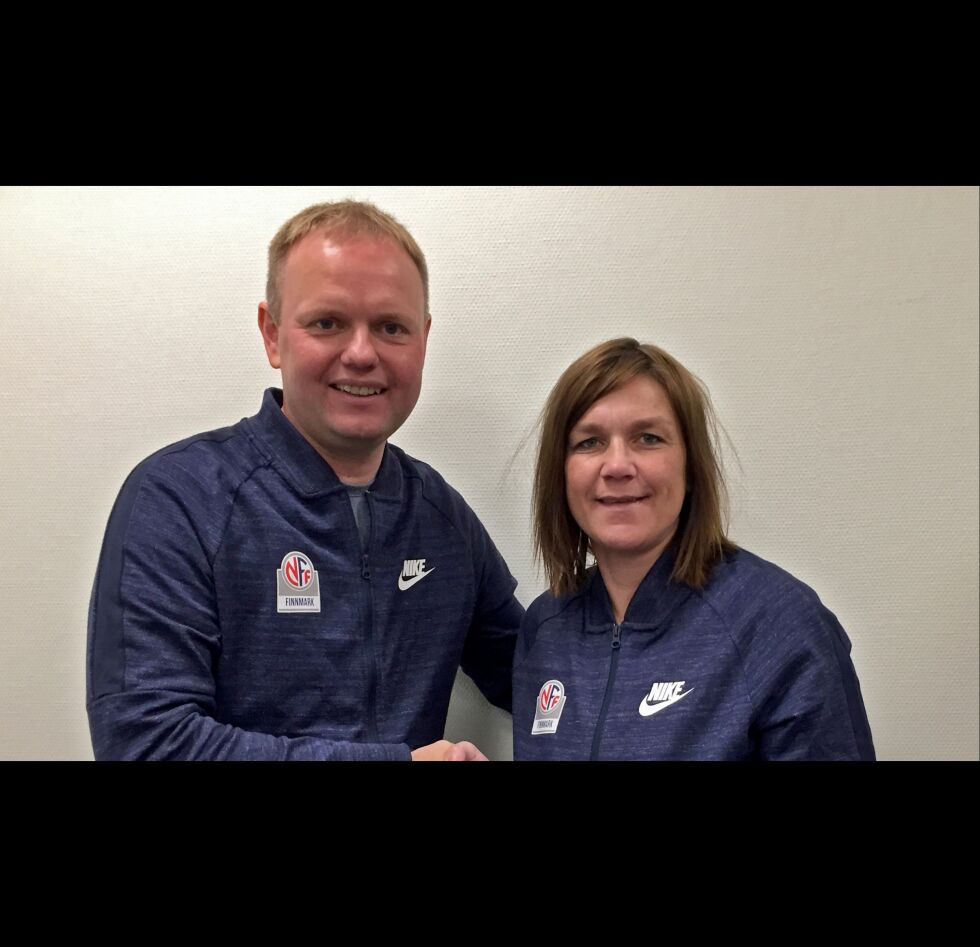 Roger Finjord gleder seg over at Lise Lotte Lund Martnes har takket ja til jobben som kretsansvarlig for trenerutvikling i Finnmark Fotballkrets.
 Foto: FFK