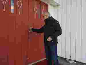 – Lakselv kirke er i elendig forfatning