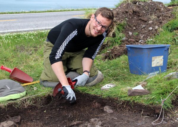Spennende funn i tufter ved Abelsborg