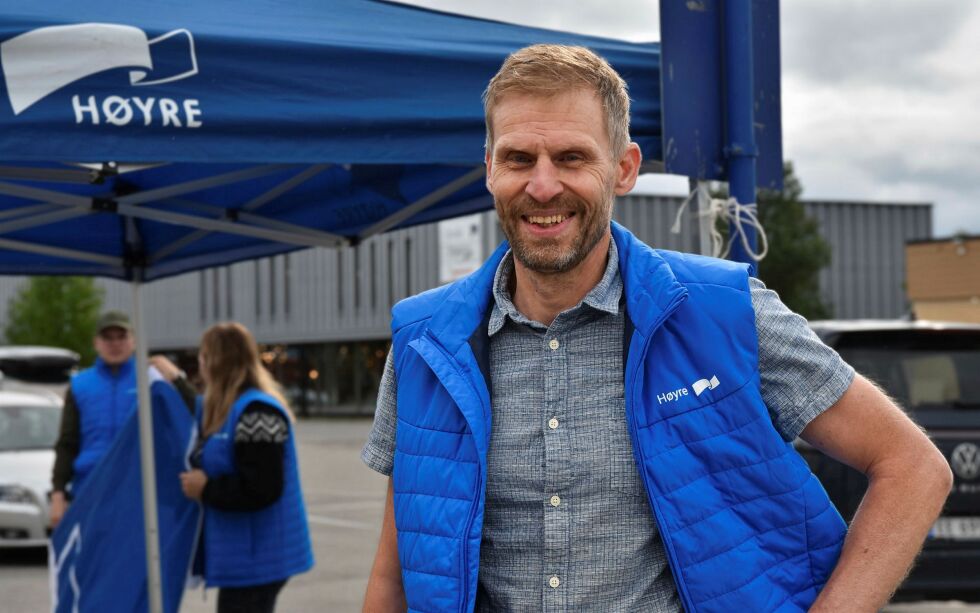 Jo Inge Hesjevik har ledet Høyre frem til å bli det største partiet i Porsanger kommunestyre neste periode. Nå gjenstår forhandlingene om flertall.
Foto: Sara Olaussen Stensvold