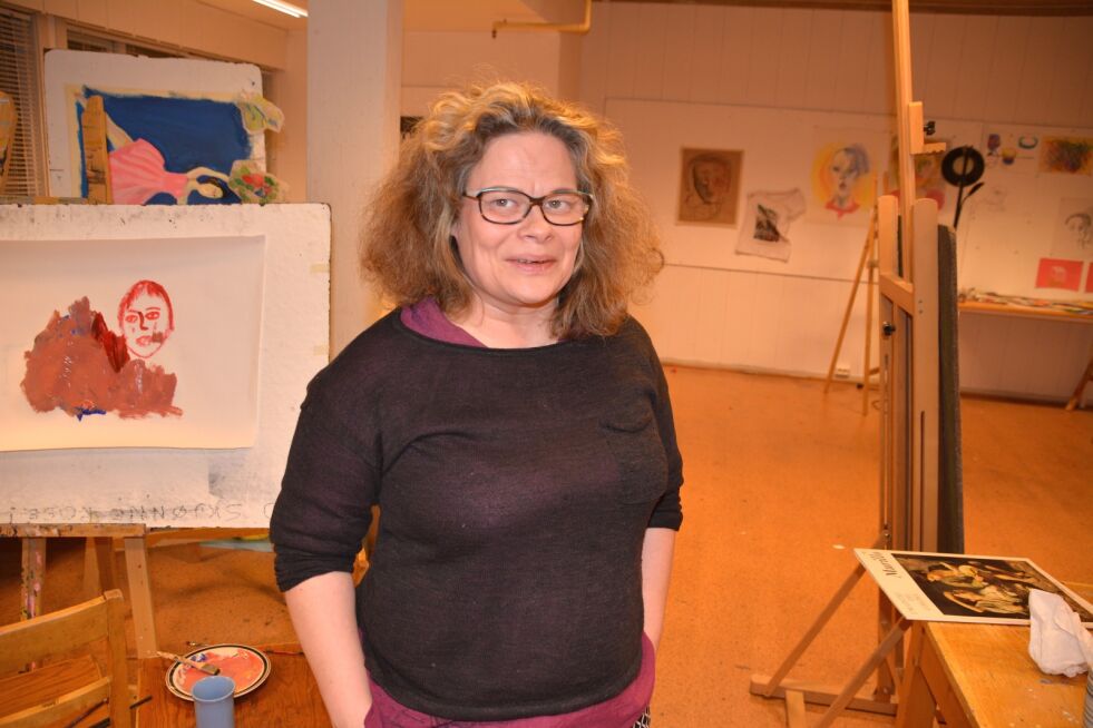 Inga Marie Risvik starter opp kunstgalleri i Karasjok på nyåret. Foto: Elin Margrethe wersland