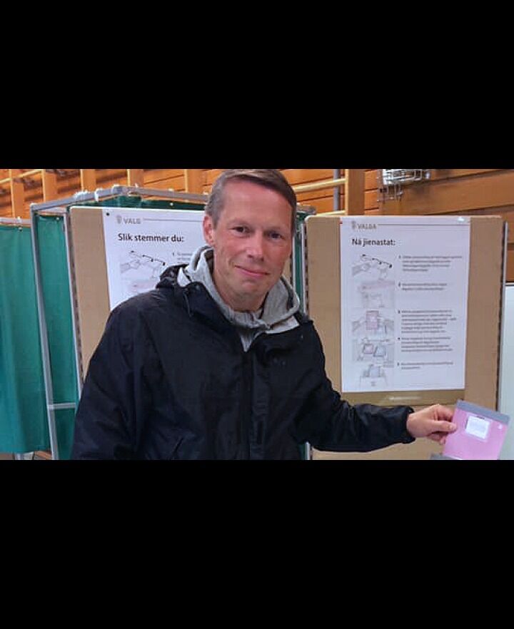 Bernt Lyngstad fra Ap blir valgt til ordfører når det nye kommunestyret samles til sitt konstituerende møte.
 Foto: Kåfjord arbeiderparti