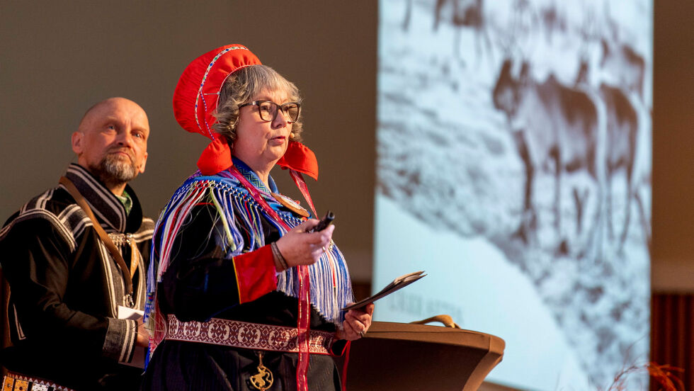 Ellinor Guttorm Utsi fra Davvi siida i Kjøllefjord tok opp problemet med å bruke hele dyret, deriblant ved å lage blodmat.
 Foto: Cecilie Bergan Stuedal