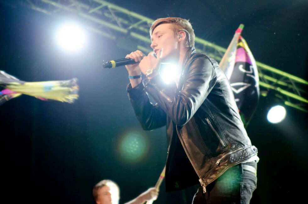 sac Elliot skal ha vært meget fornøyd med fjorårets besøk i Kautokeino. I år står han igjen på scenen under påskefestivalen.
 Foto: Anne Katja Gaup/Samisk Musikkfestival