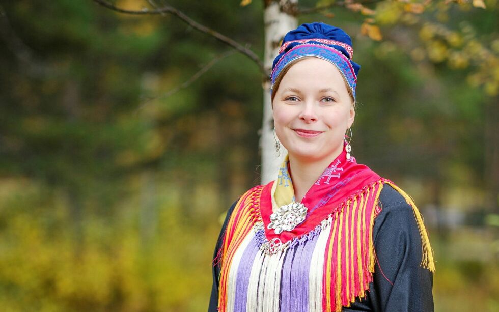 Politisk rådgiver Sandra Márjá West (NSR) svarer for sametingsrådet.
 Foto: Ørjan Marakatt Bertelsen/Sametinget