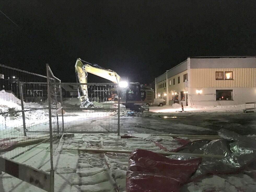Denne uka startet rehabiliteringsprosjektet av vann- og avløpsanlegget i Nordlysveien. Foto: Sonja E. Andersen