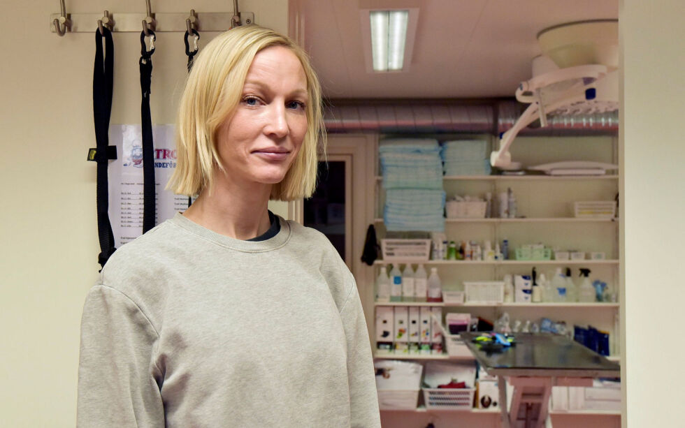 Silje Larsen fikk jobben som daglig leder for Midt Finnmark Dyreklinikk AS.
 Foto: Irene Andersen