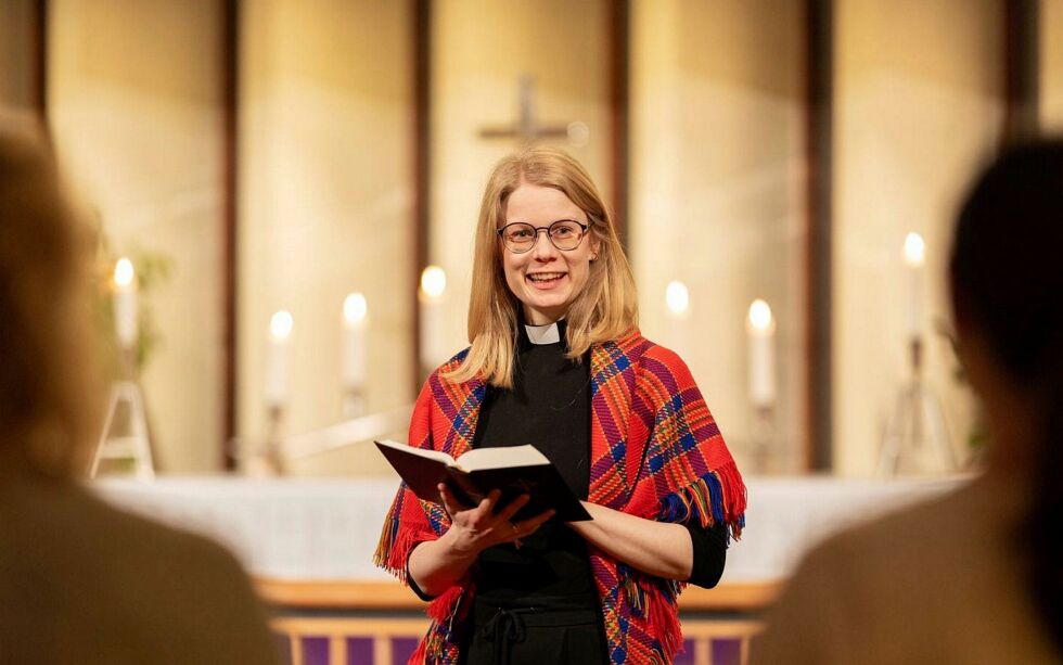 Den norske kirke bidrar til å ivareta og utvikle språk, blant annet gjennom tekstproduksjon, liturgi, gudstjenester og andre aktiviteter.
 Foto: Illustrasjonsfoto: Steve Nilse
