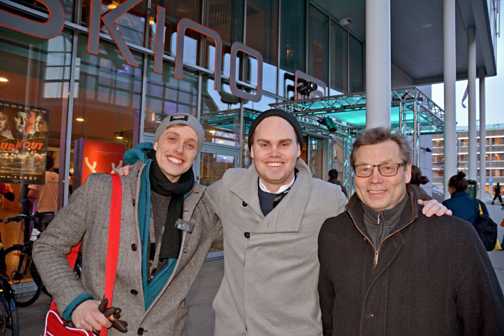 Mauritz Brekke Solberg, Olve Aslaksen og Jo Are Aslaksen gleder seg over at filmen Giitu vises på TIFF.
 Foto: Elin Margrethe Wersland