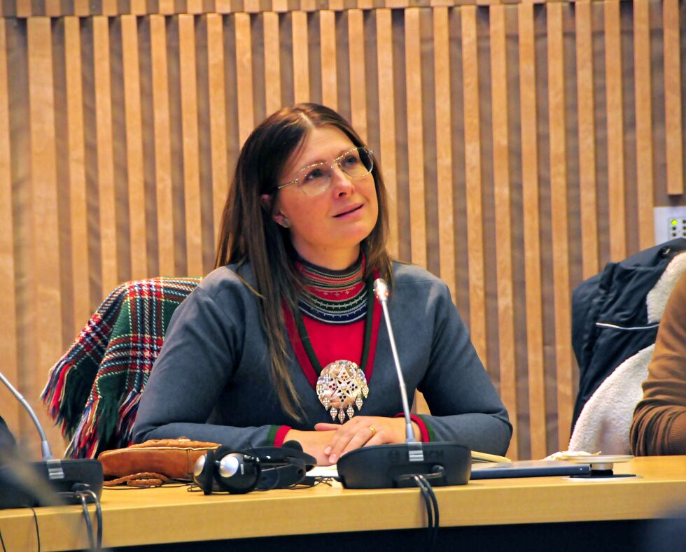 Jernbaneplanene i nord har fryktelige konsekvenser for mange samiske samfunn, men samene må med i det videre utredningsarbeidetkonkluderer Samerådets leder, Åsa Larsson Blind.
 Foto: Stein Torger Svala