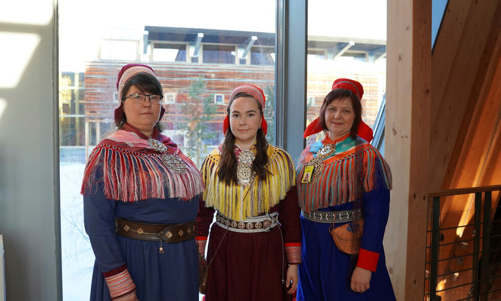 Gruppelederne Berit Marie E. Eira (Joht), Maren Benedicte Nystad Storslett (NSR) og Kirsten Inger Anti (Sp).
 Foto: Anne Henriette Nilut