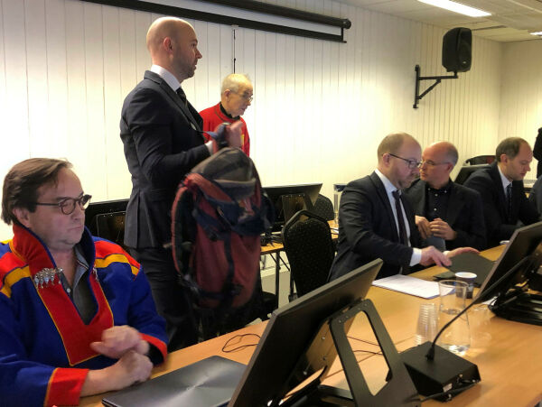 Vil eie på etnisk grunnlag