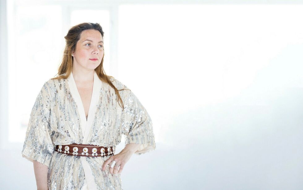 På fredag slipper Kajsa Balto singelen «O Bassi Idja – O Holy Night» med selveste Kringkastingsorkestret. Samtidig inviterer de publikum til en historisk aften i Operaen.
Foto: Ørjan Marakatt Bertelsen
