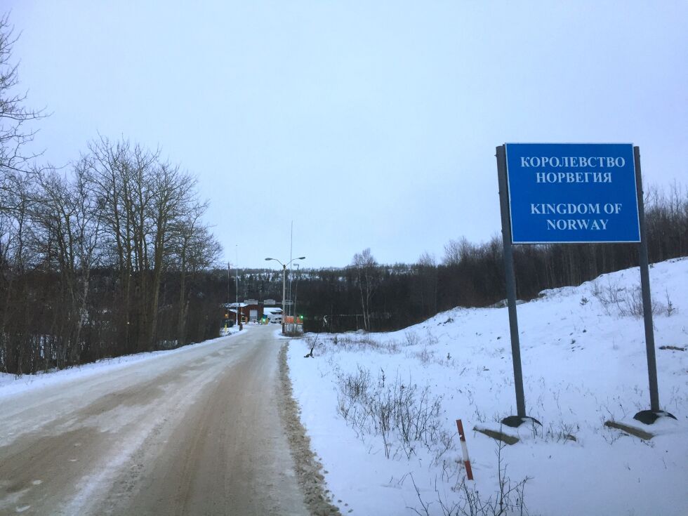 Mandag kom det for første gang siden i sommer ingen asylsøkere over grensa fra Russland. Nå slipper kun personer med schengenvisum og grenseboerbevis inn til Norge
 Foto: Hallgeir Henriksen